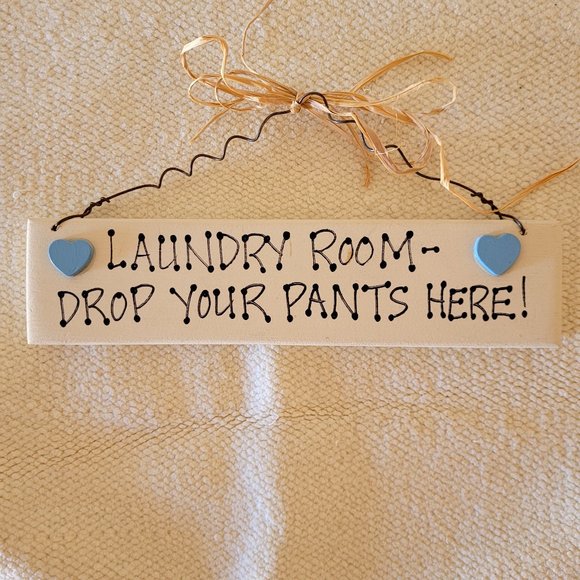 Funny Laundry Room Wooden Hanging Plaque "Drop Your Pants Here" - Picture 1 of 1
